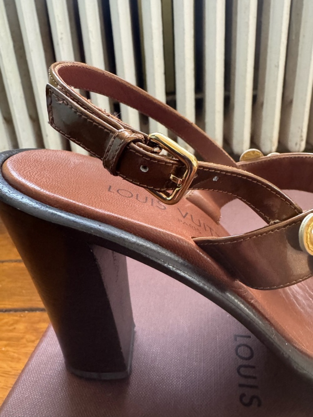 Louis Vuitton Brown Leather Slingback Sandals with Gold Floral Appliqués - Picture 10 of 11